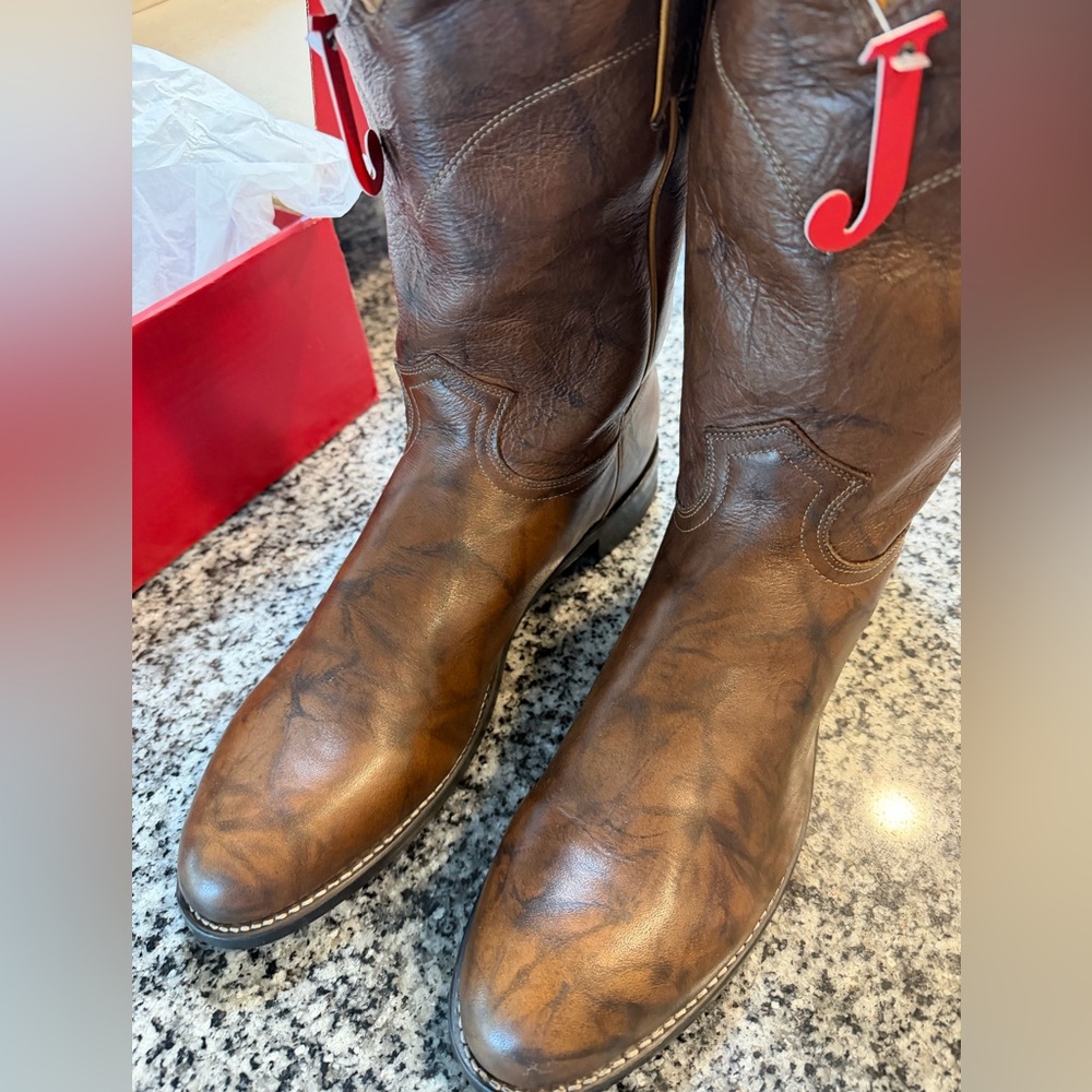 Justin Boots Brown Distressed Leather Western Boots